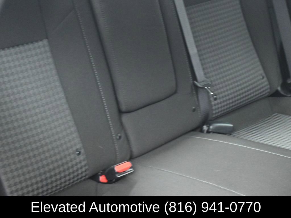 Used 2023 Dodge Challenger R/T w/ Blacktop Package image 9