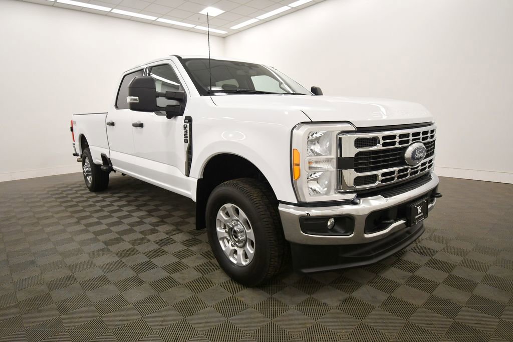 Used 2023 Ford F350 XLT w/ 360-Degree Camera Package image 9