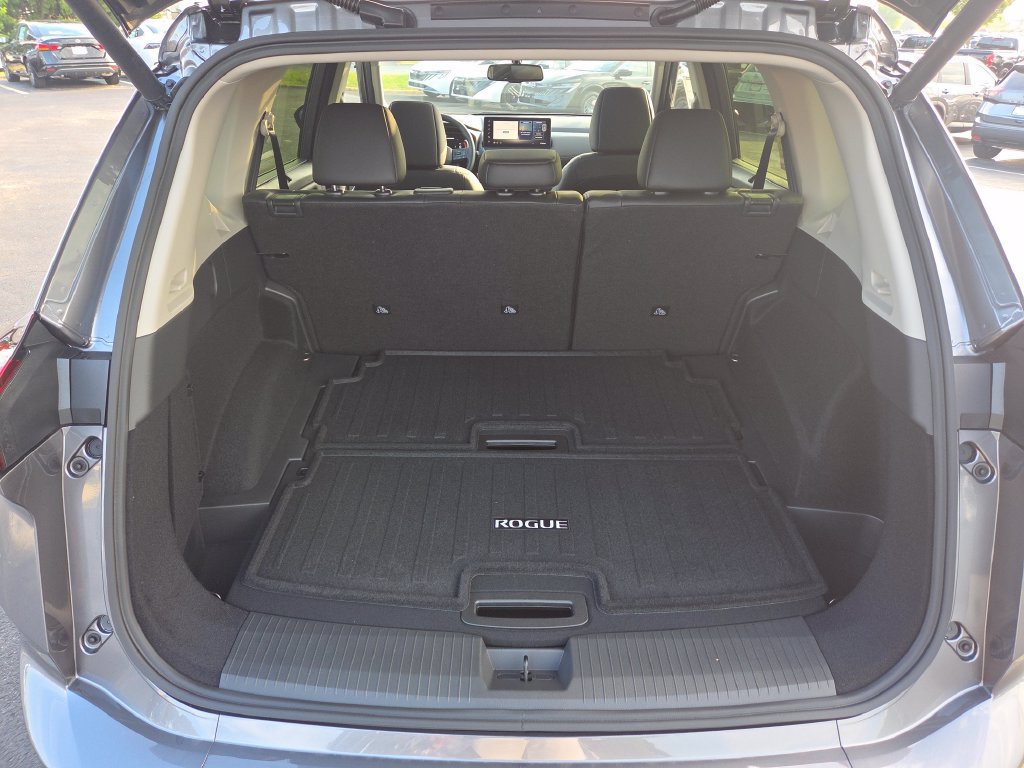 New 2026 Nissan Rogue Platinum w/ Platinum Premium Package AWD/4WD image 29