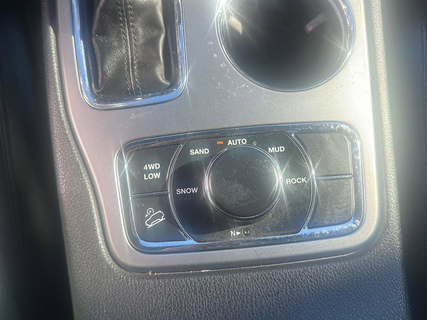 Used 2020 Jeep Grand Cherokee Limited image 20