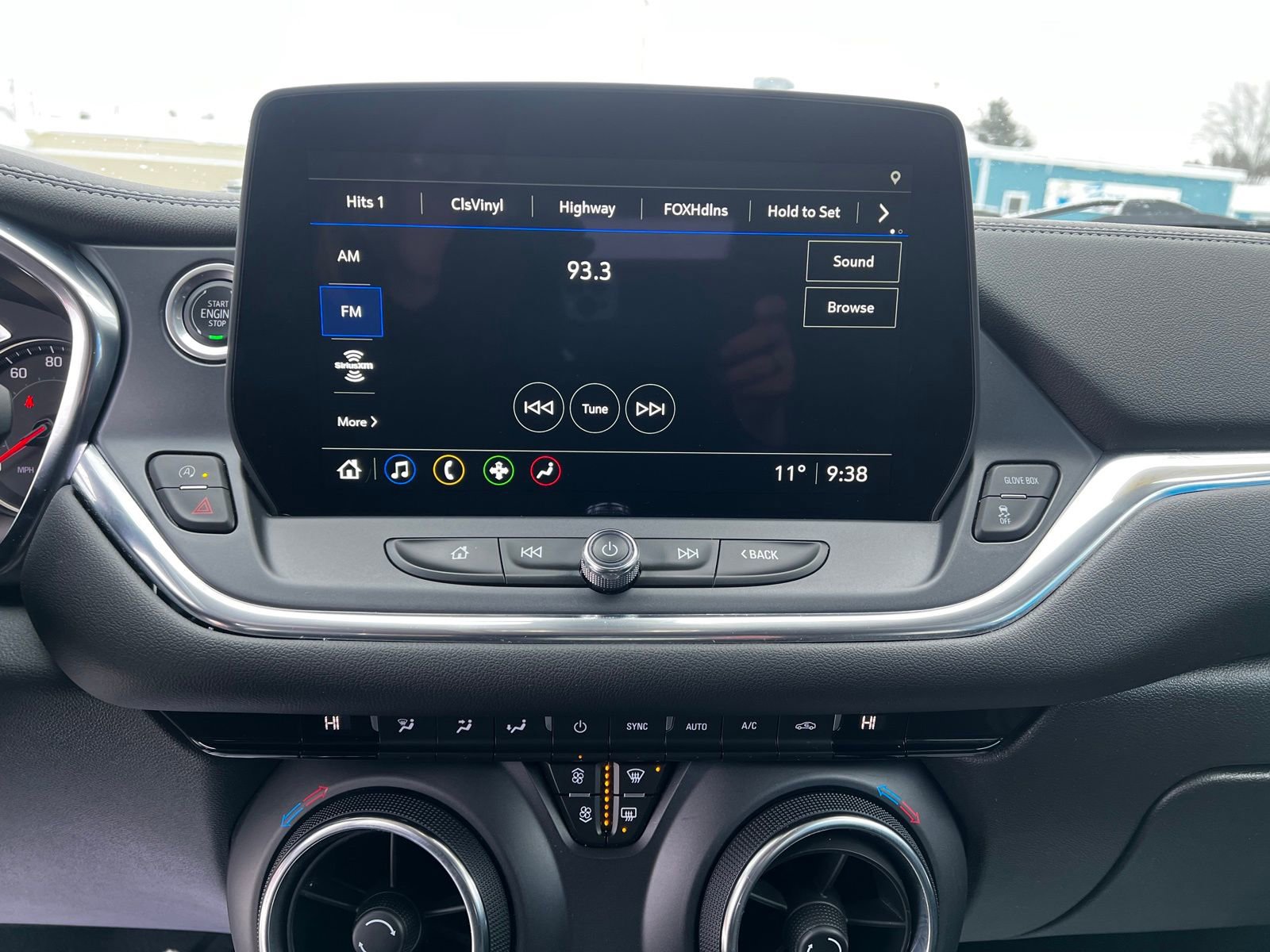 Used 2023 Chevrolet Blazer LT w/ Driver Confidence Package image 16