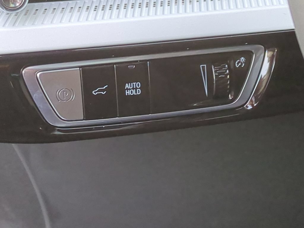 New 2026 Cadillac Optiq Luxury 1 RWD image 22