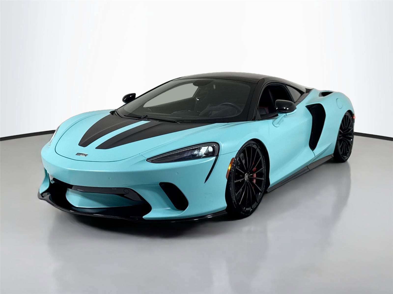 Used 2022 McLaren GT image 29