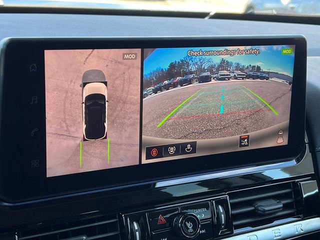 New 2026 Nissan Pathfinder SL image 23