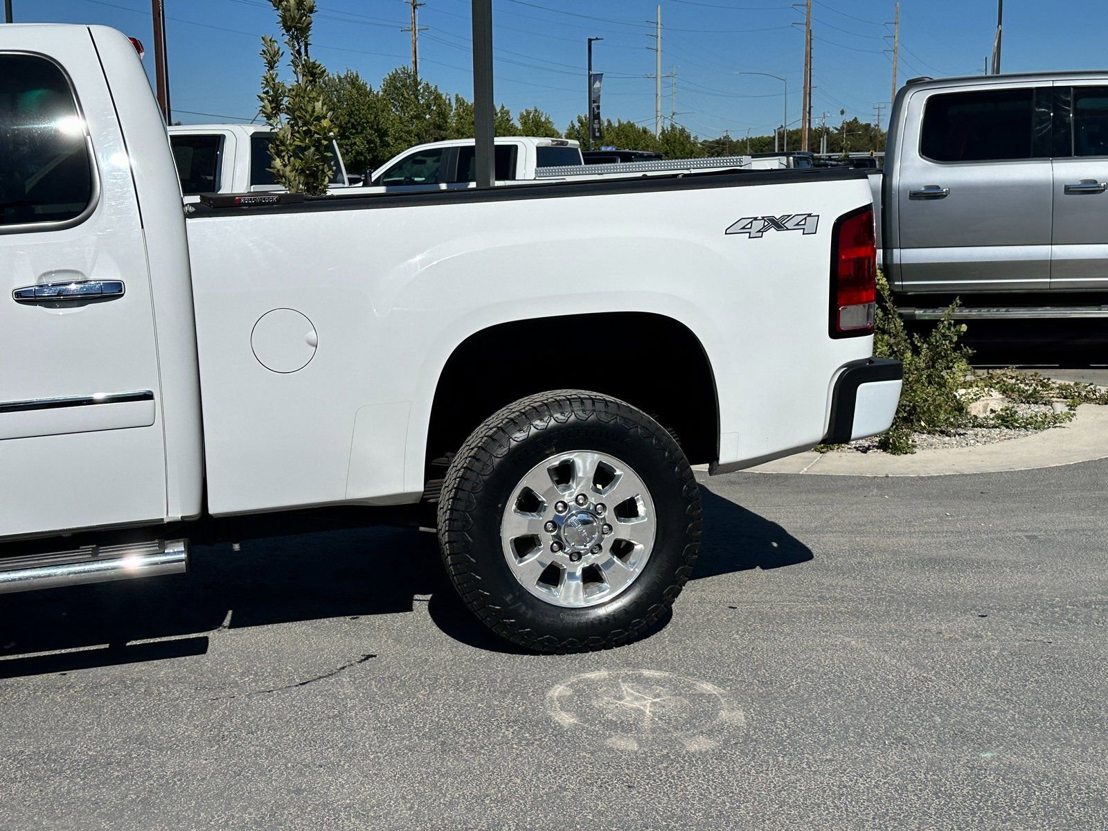 Used 2013 GMC Sierra 3500 Denali image 8