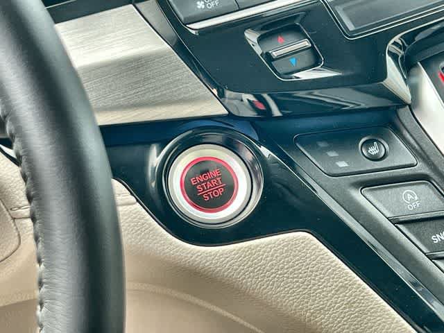 Certified 2026 Honda Odyssey Touring image 28