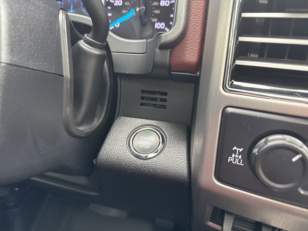 Used 2019 Ford F250 Platinum w/ FX4 Off-Road Package image 42