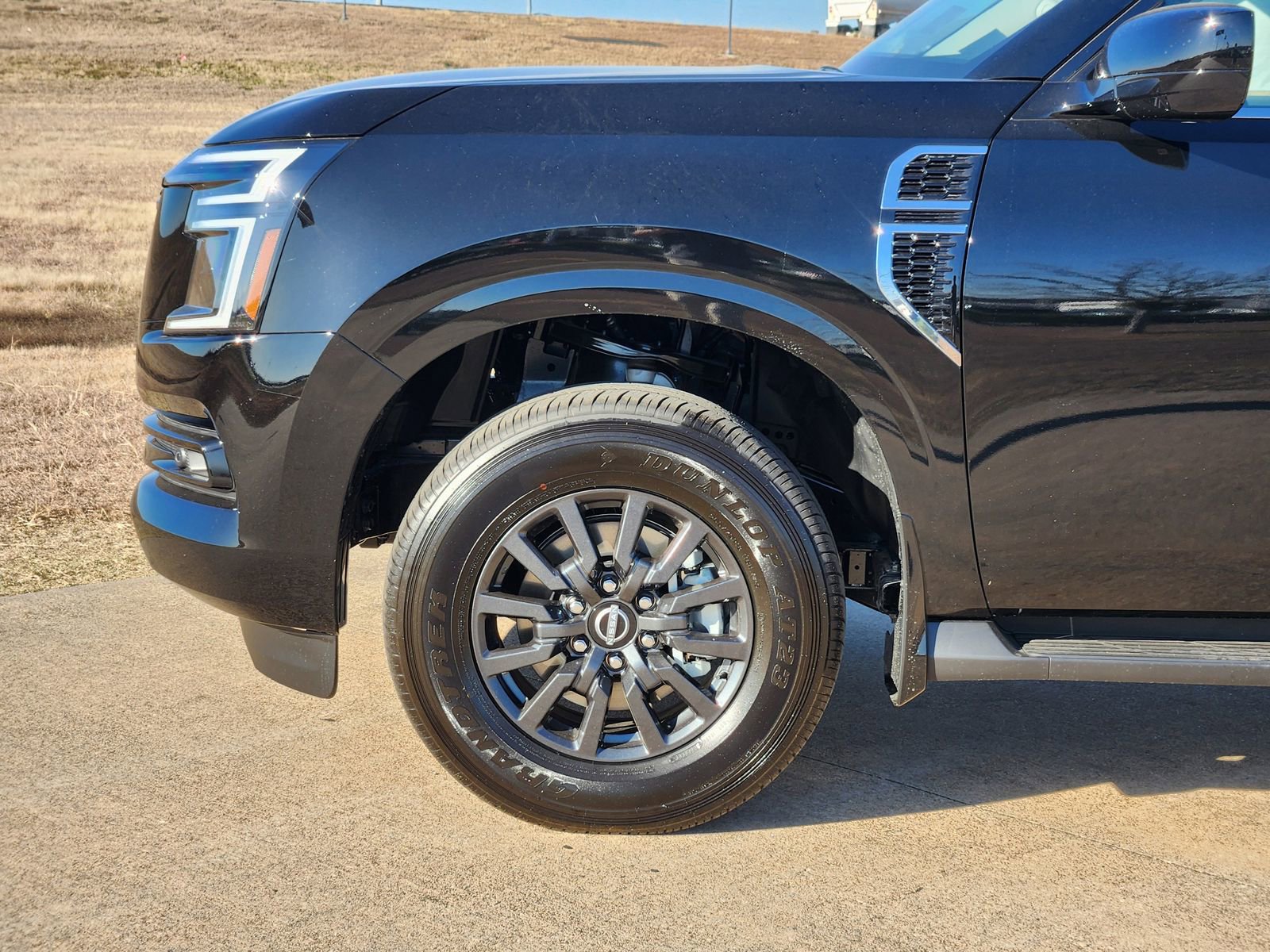 New 2026 Nissan Armada SV image 10