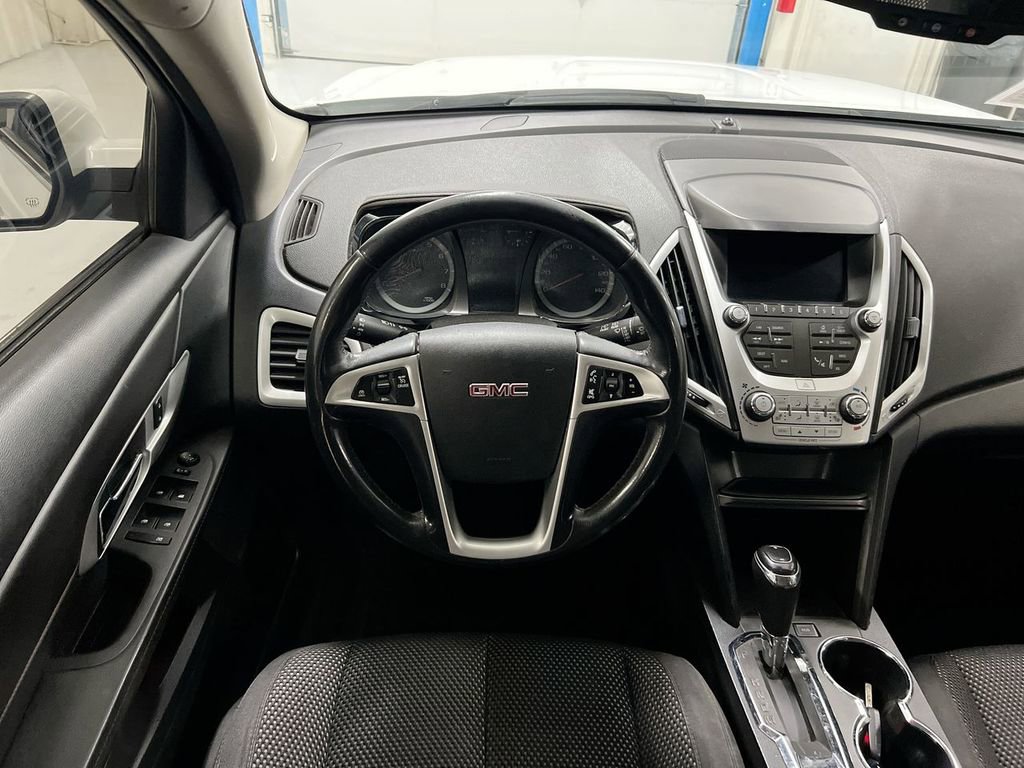 Used 2017 GMC Terrain SLE w/ Convenience Package AWD/4WD image 11