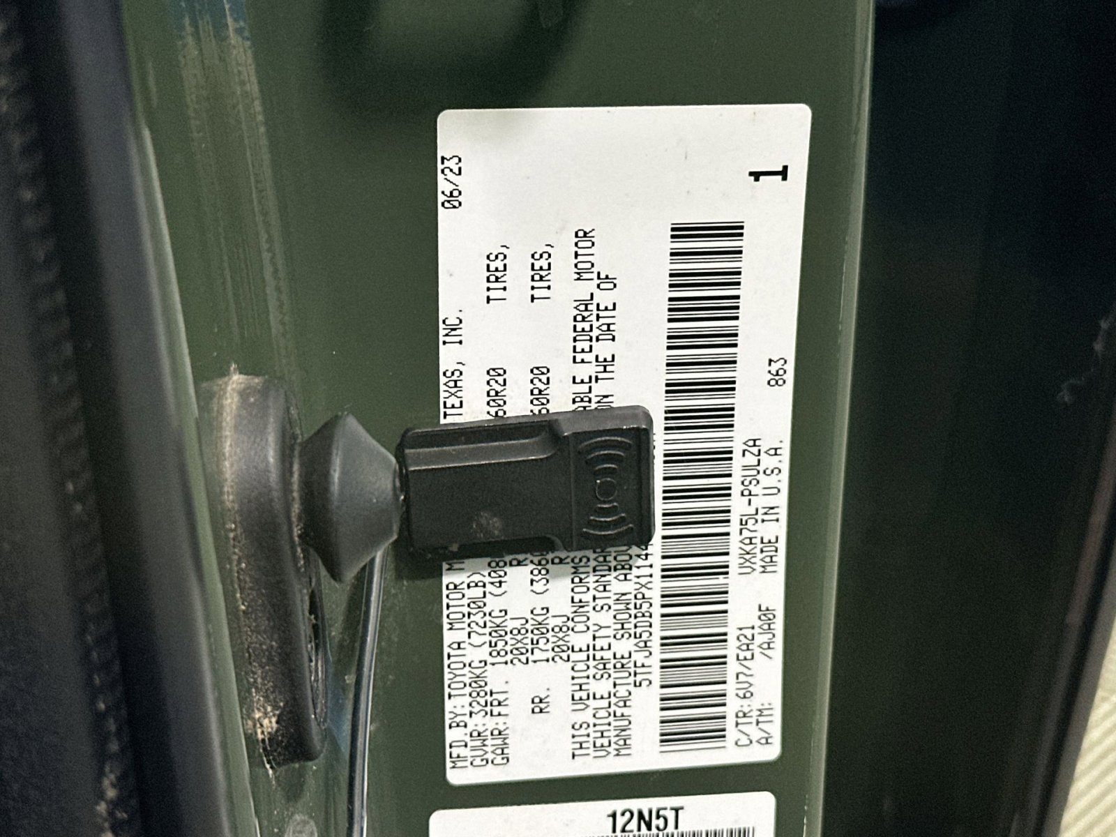 Used 2023 Toyota Tundra Limited image 40