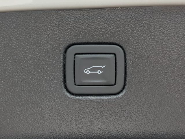 Used 2024 Chevrolet Blazer RS w/ Driver Confidence II Package FWD image 13