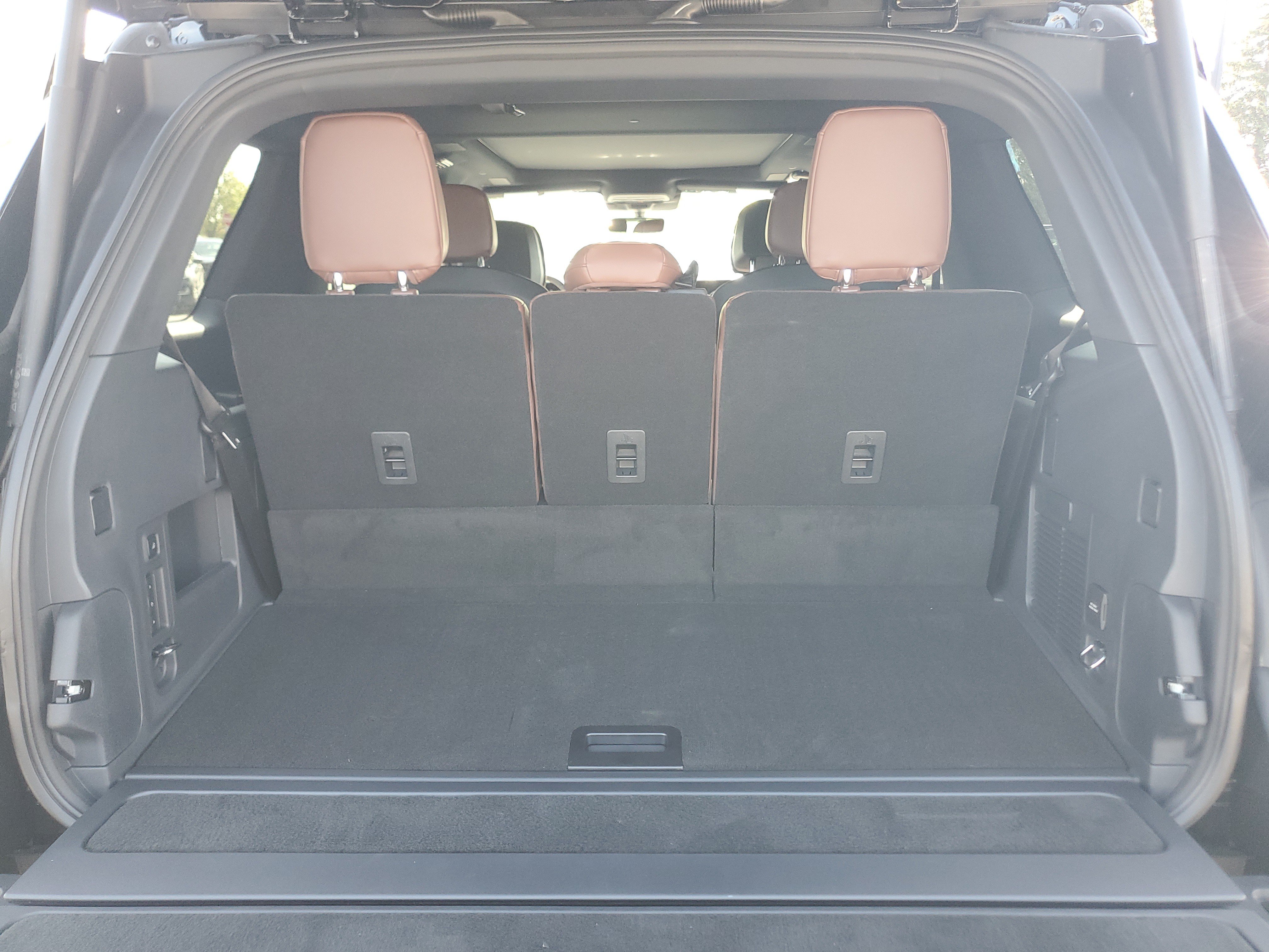 New 2026 Lincoln Navigator Reserve AWD/4WD image 32