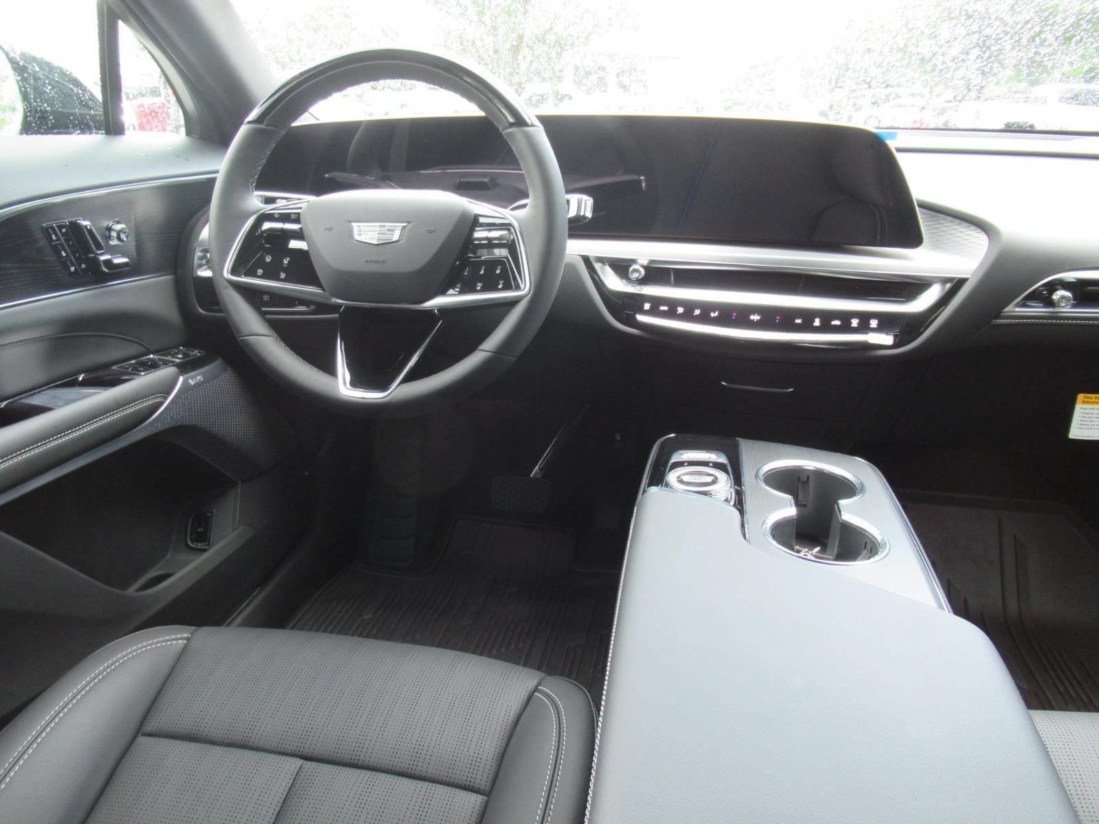 New 2026 Cadillac Lyriq Premium Sport AWD/4WD image 12
