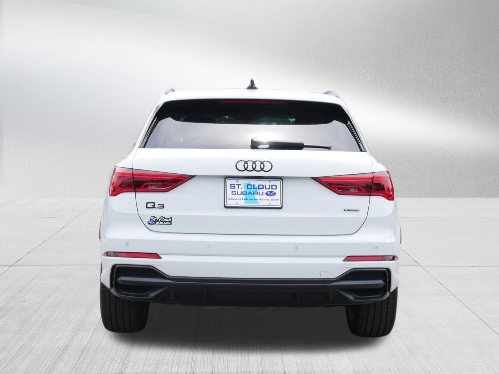 Certified 2022 Audi Q3 2.0T Premium Plus w/ Premium Plus Package AWD/4WD image 6