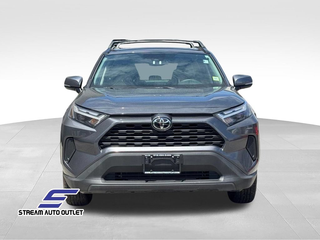 Used 2025 Toyota RAV4 XLE w/ Convenience Package AWD/4WD video 2