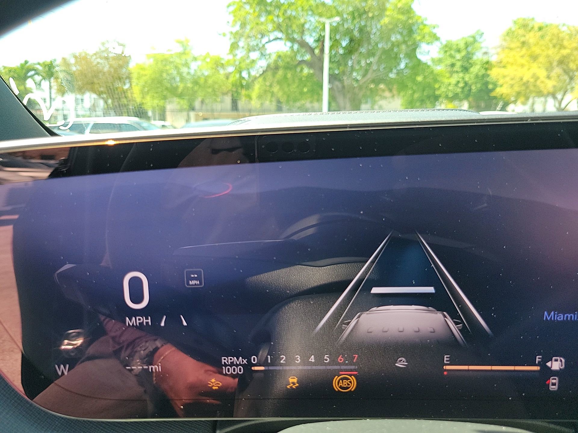 Used 2025 Buick Enclave Preferred FWD image 32