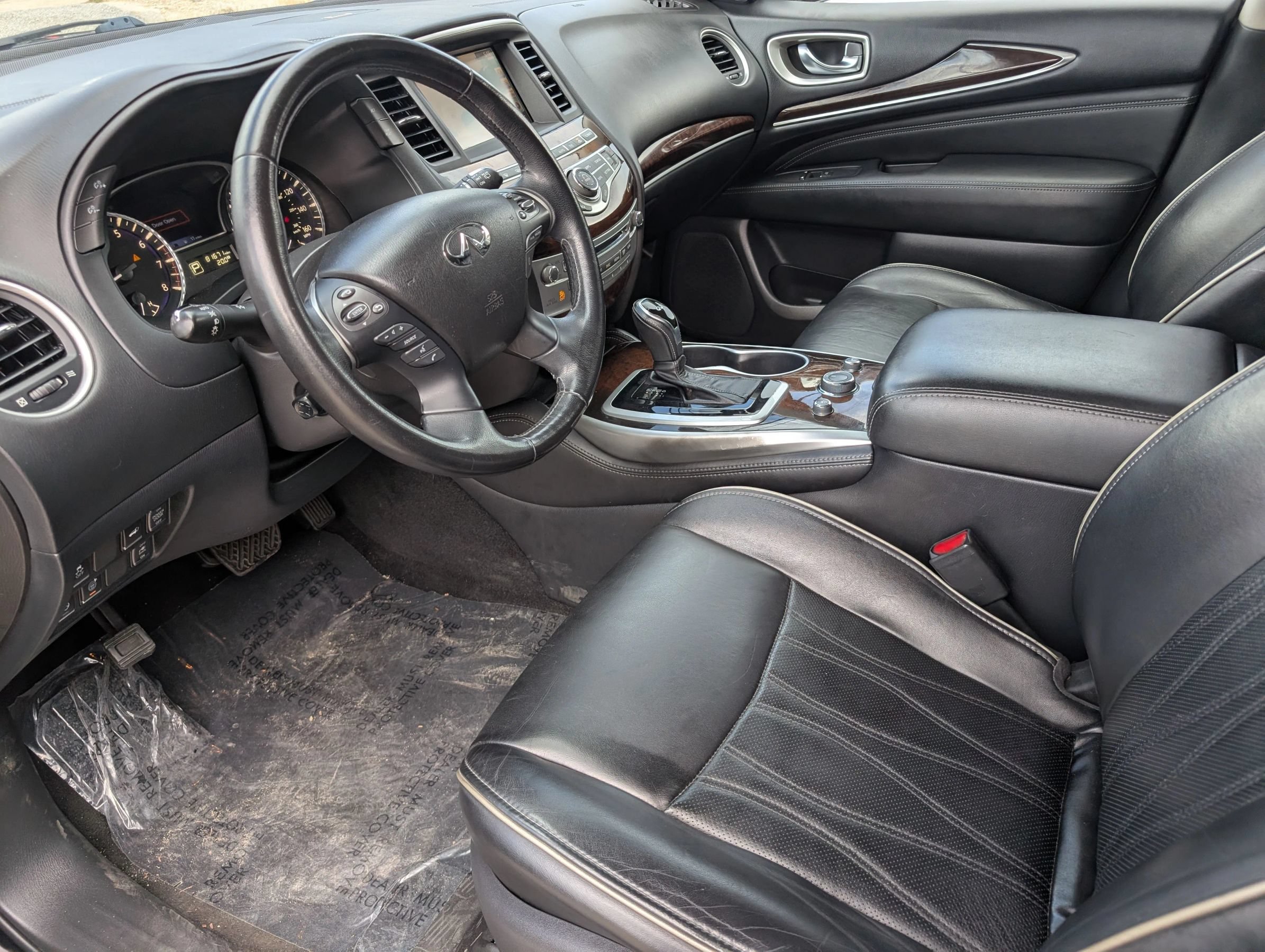 Used 2017 INFINITI QX60 FWD w/ Deluxe Technology Package image 19