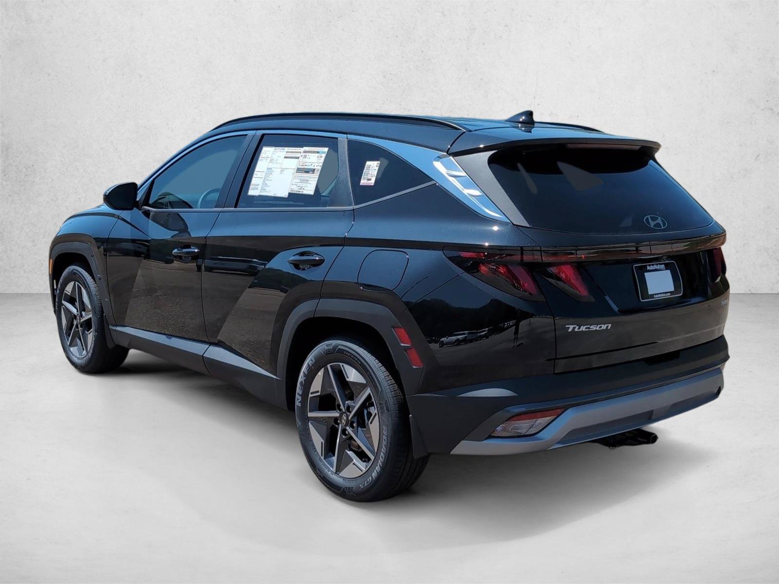 New 2026 Hyundai Tucson SEL w/ Tow & Go Package FWD image 8