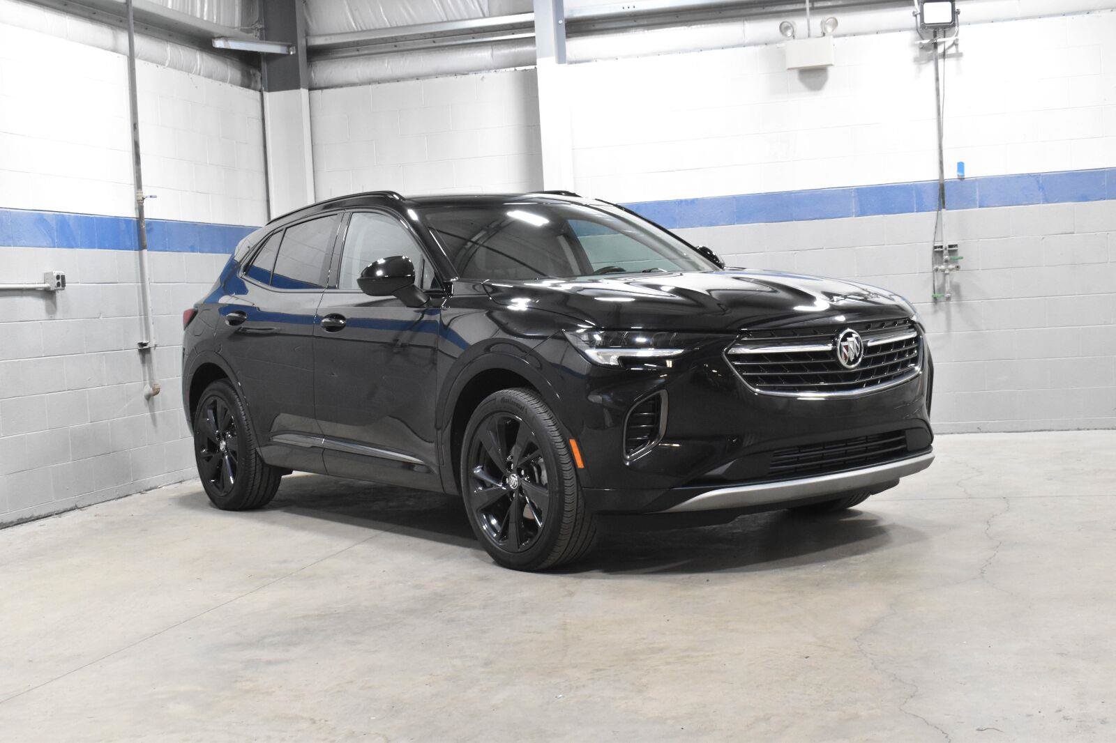 Used 2023 Buick Envision Essence w/ Sport Touring Package AWD/4WD image 30