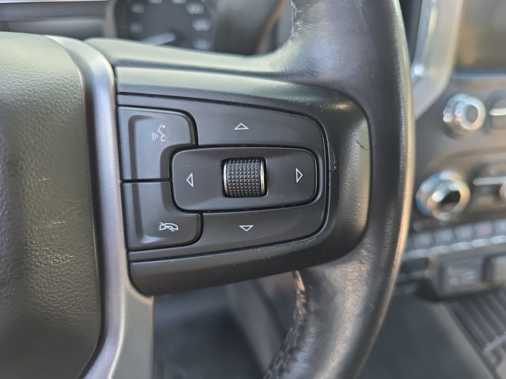 Used 2021 GMC Sierra 1500 SLE w/ X31 Off-Road Package AWD/4WD image 18