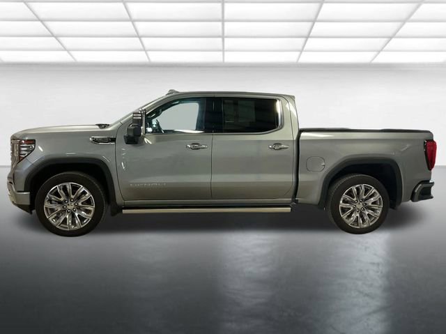 Used 2024 GMC Sierra 1500 Denali w/ Denali Reserve Package image 9