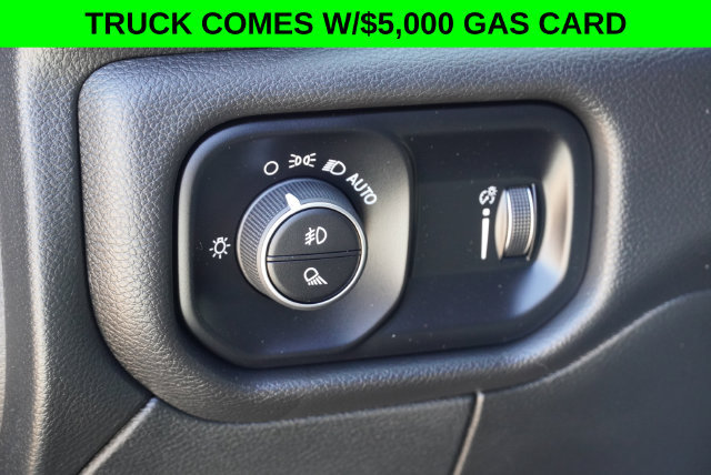 Used 2025 RAM 3500 Tradesman AWD/4WD image 22
