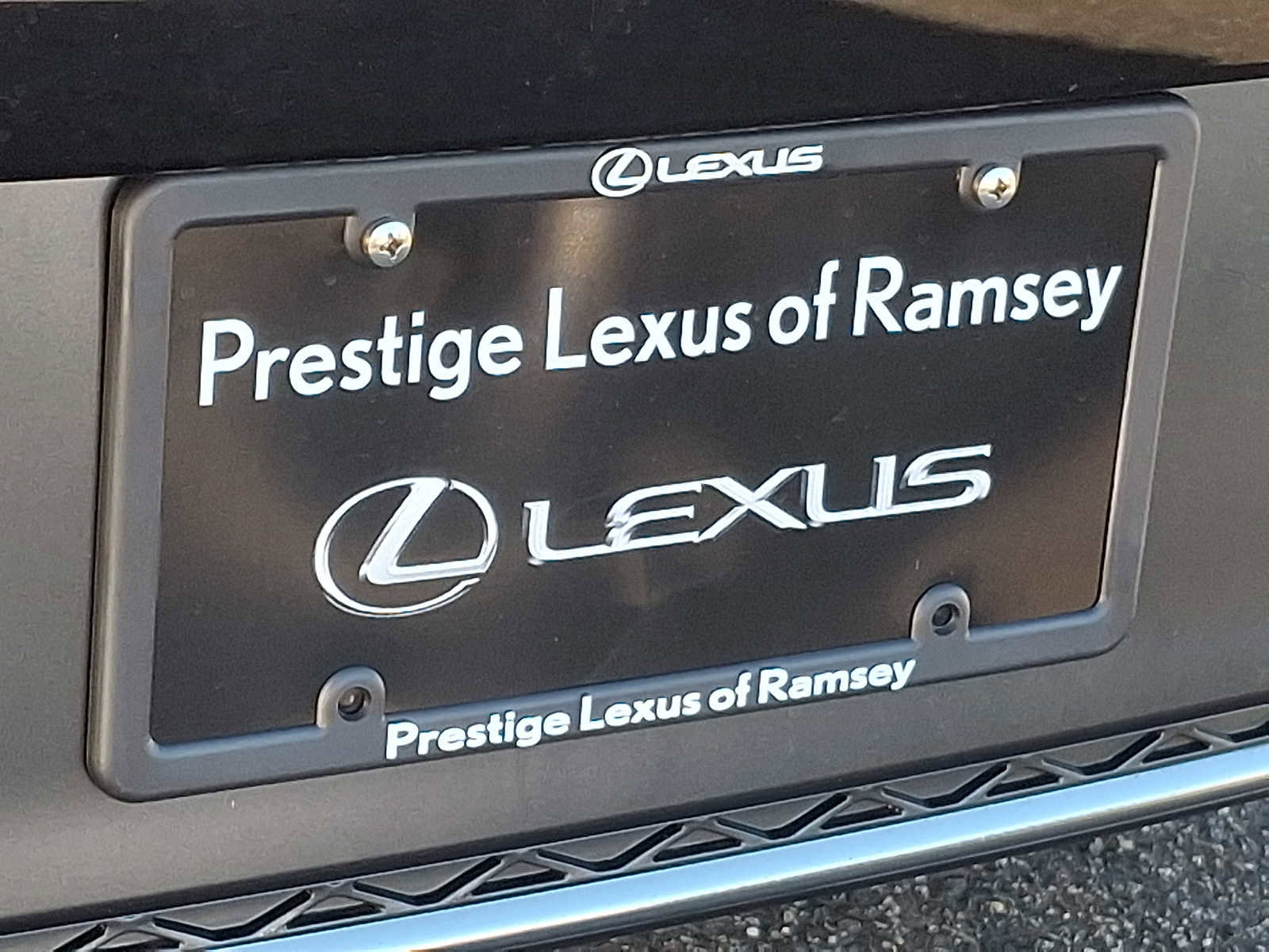 Used 2023 Genesis G70 2.0T image 28