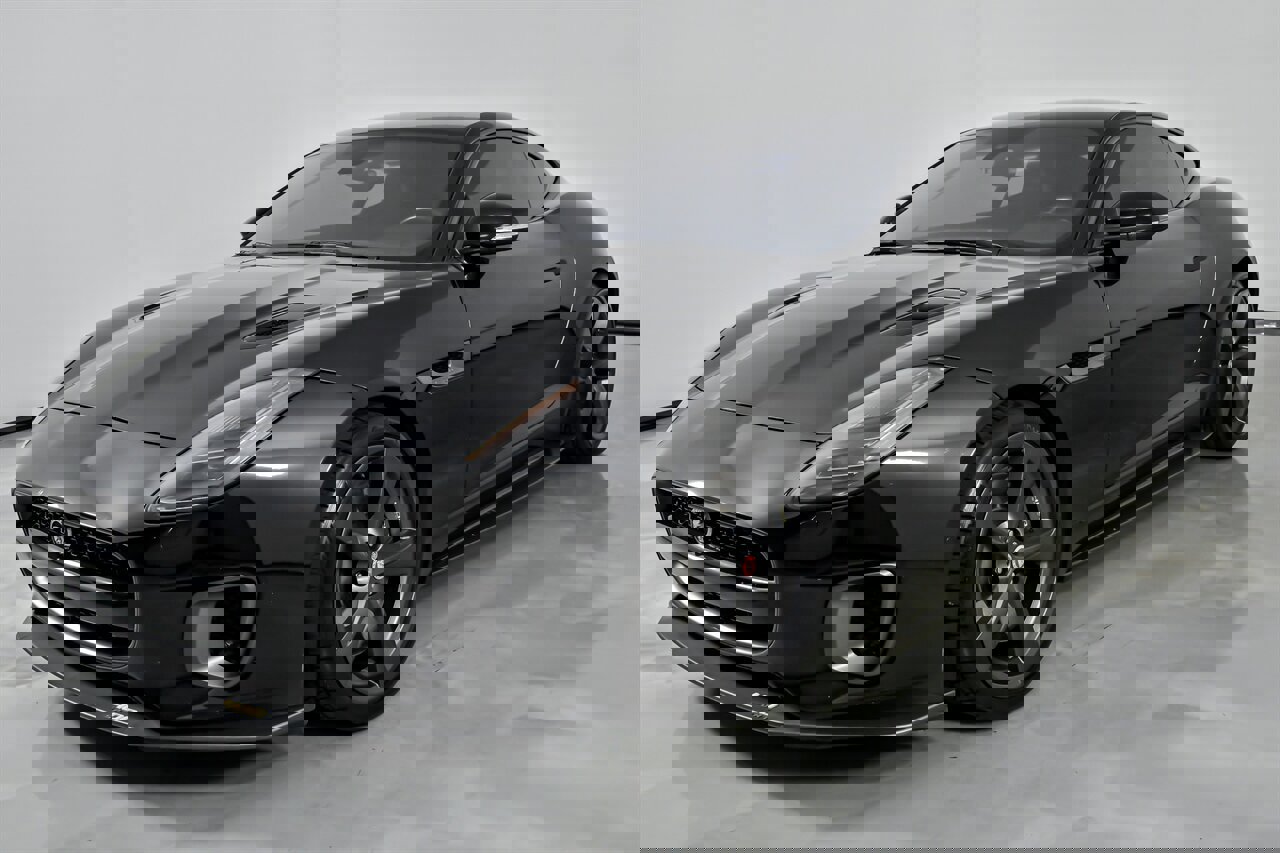 Used 2018 Jaguar F-TYPE 400 Sport image 6