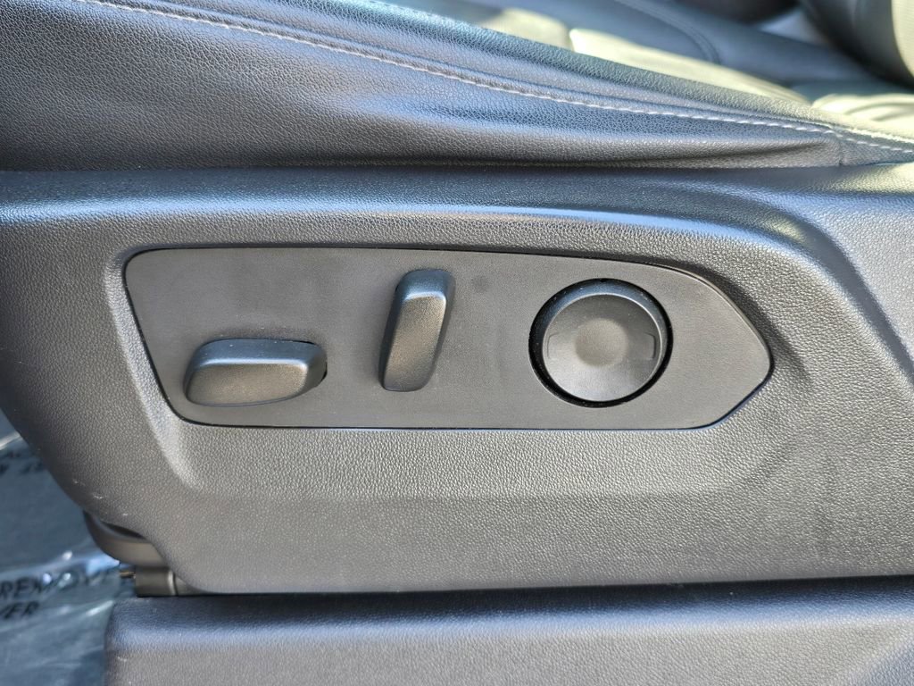 Certified 2024 GMC Sierra 1500 SLT w/ SLT Premium Plus Package image 17