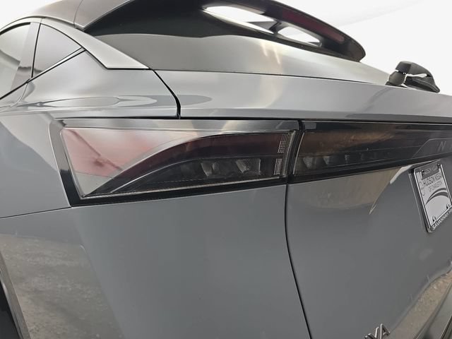 Used 2023 Nissan Ariya FWD image 33