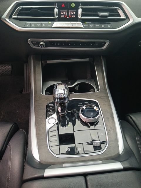 Used 2020 BMW X7 xDrive40i w/ Premium Package AWD/4WD image 19