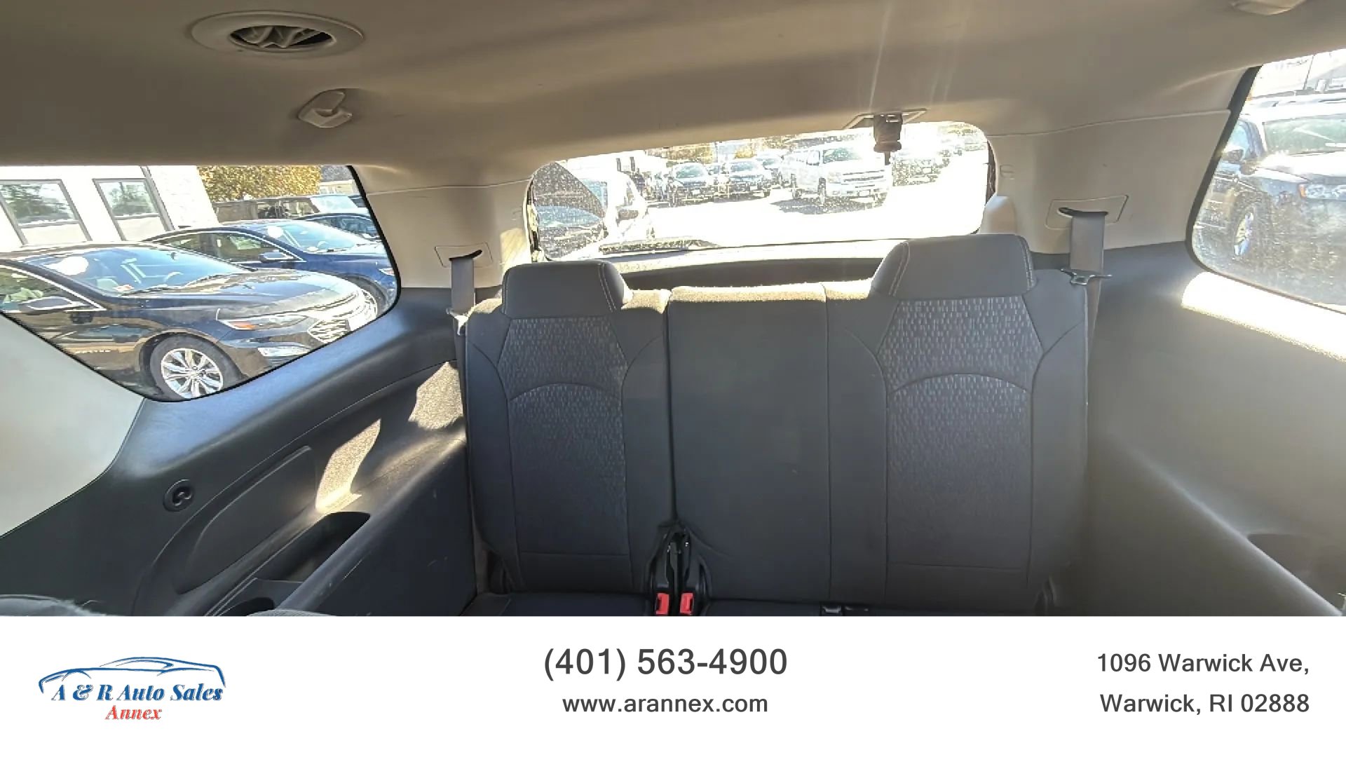 Used 2015 GMC Acadia SLE AWD/4WD image 23