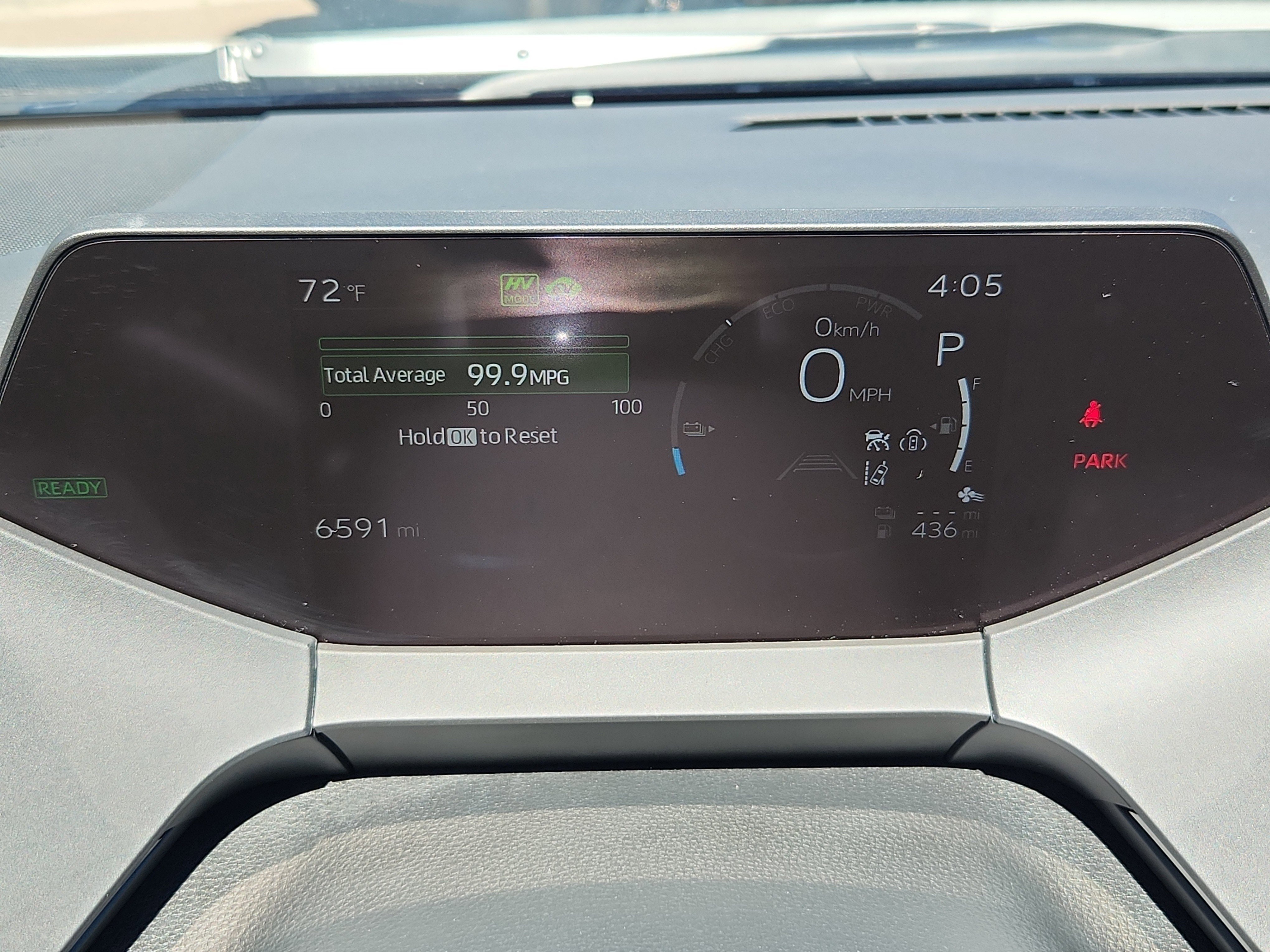 Used 2025 Toyota Prius Plug-In Hybrid FWD image 16