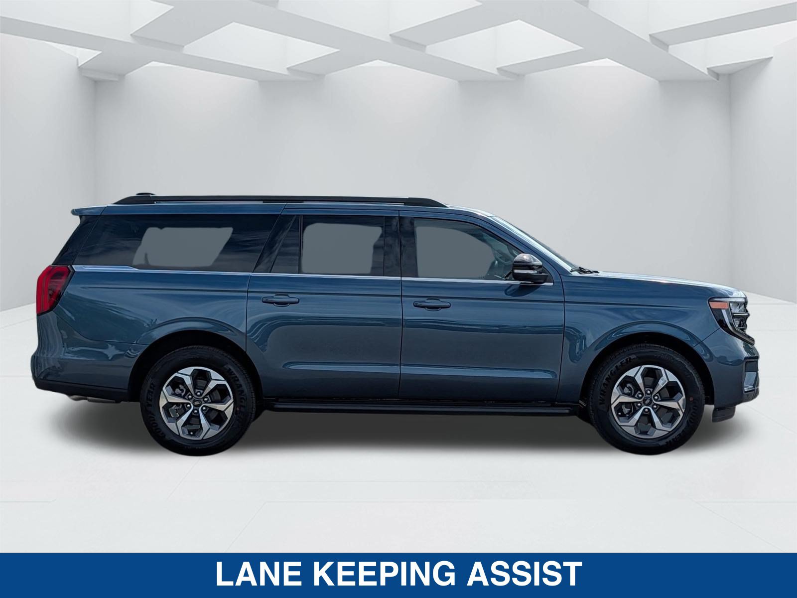 New 2027 Ford Expedition Max Active RWD image 5