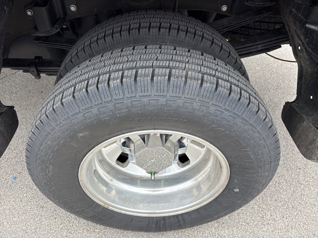 Used 2024 GMC Sierra 3500 Denali Ultimate image 14