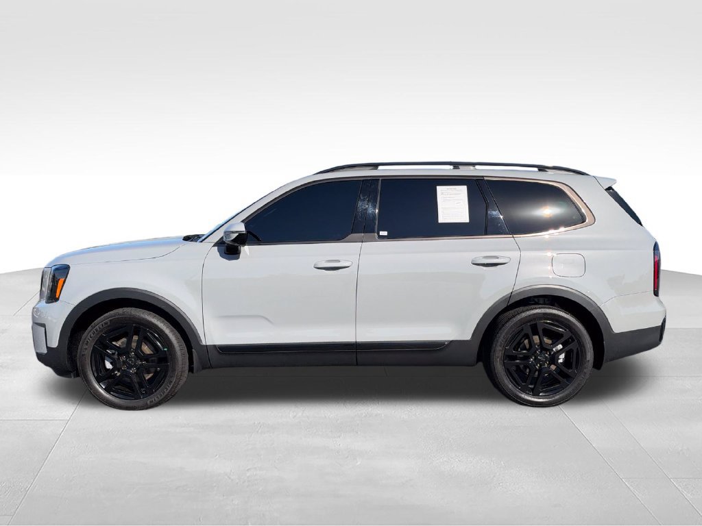 Used 2025 Kia Telluride SX Prestige X-Line AWD/4WD image 2