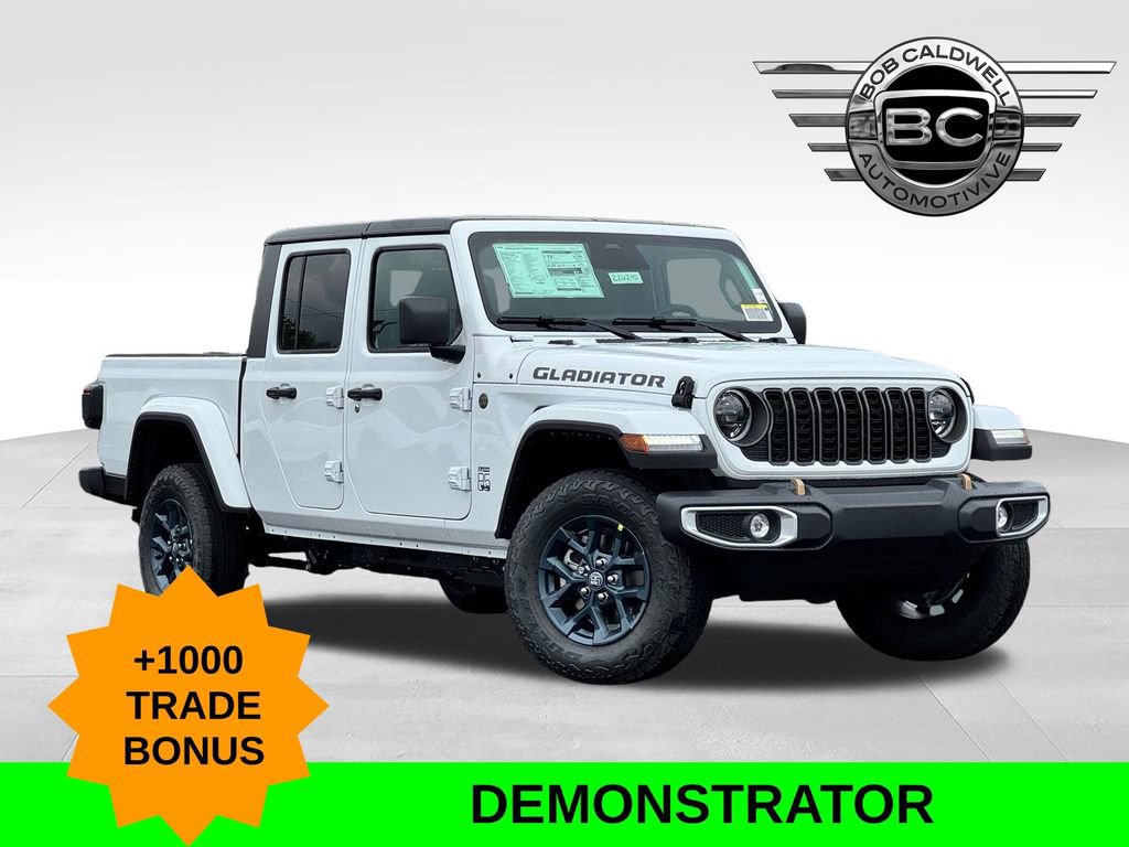 New 2026 Jeep Gladiator Sport