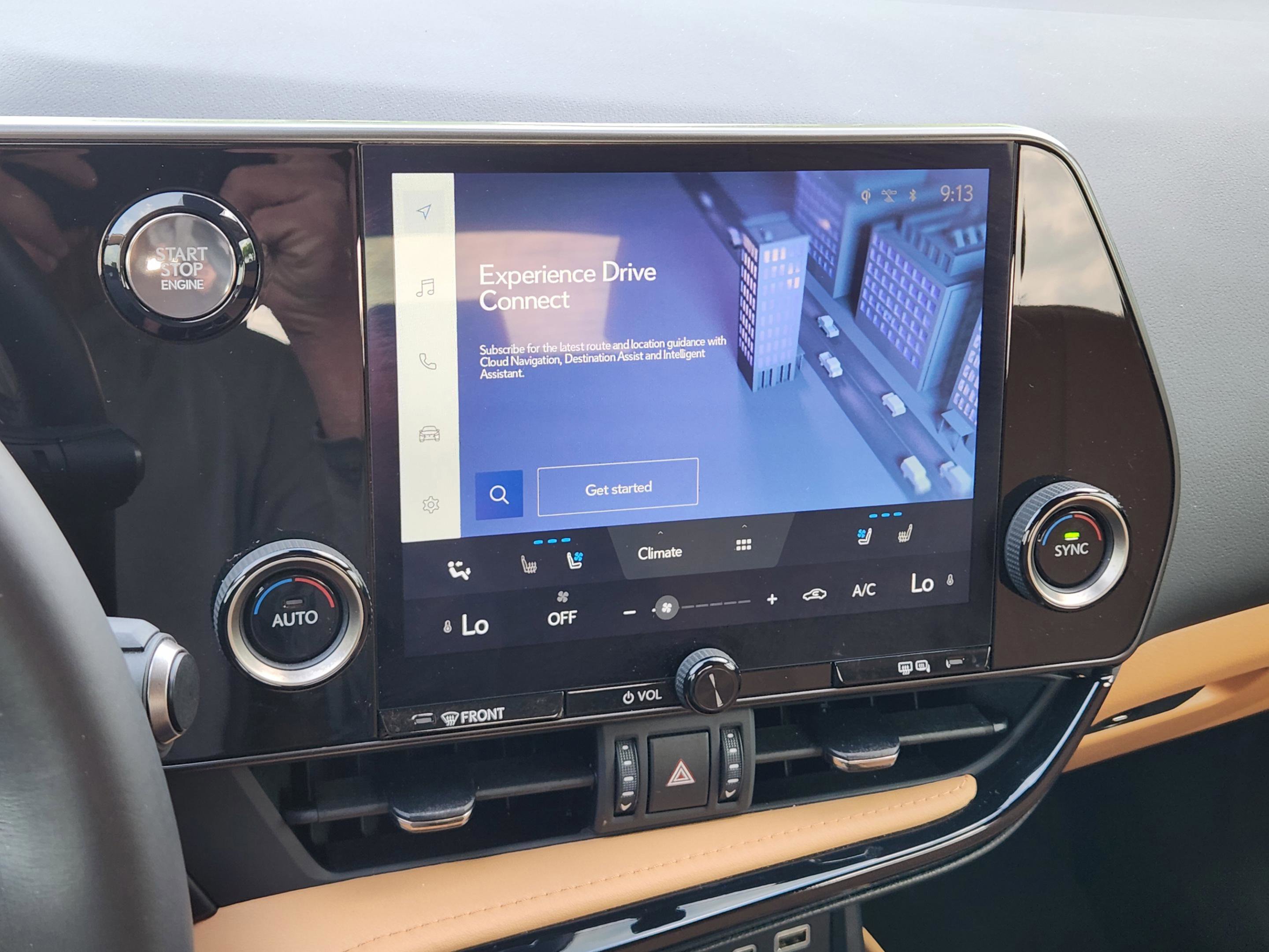 Used 2025 Lexus NX 250 FWD w/ Towing Package (2000 Lbs) image 19