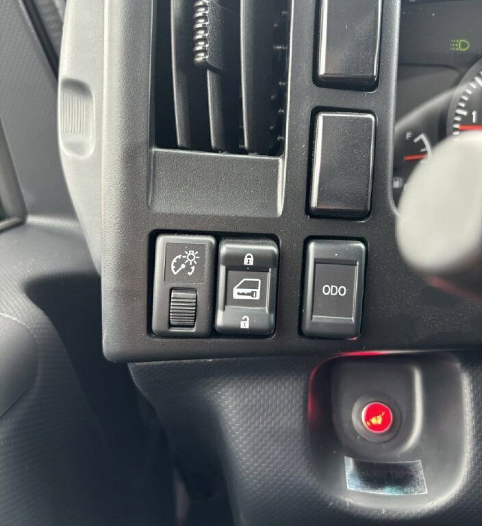 New 2025 Chevrolet Low Cab Forward image 13