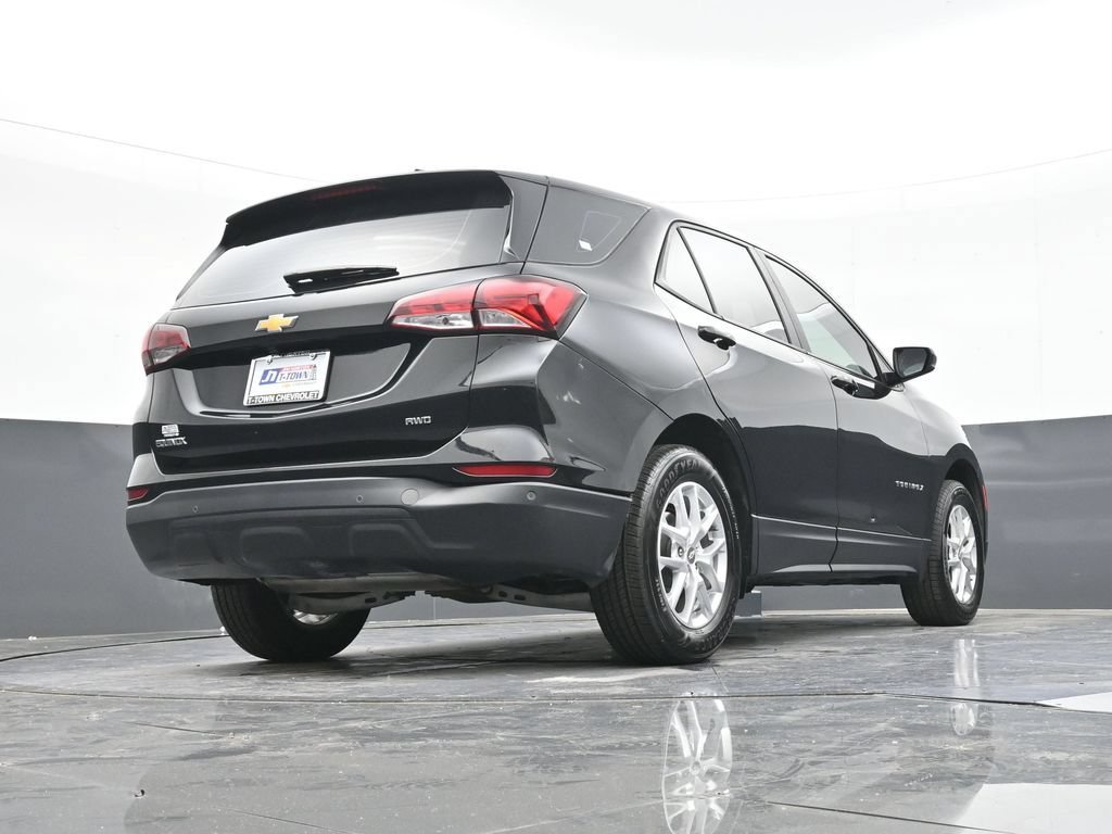 Used 2024 Chevrolet Equinox LS AWD/4WD image 40