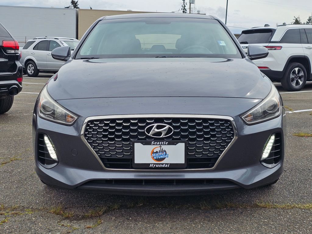 Used 2018 Hyundai Elantra GT FWD image 2