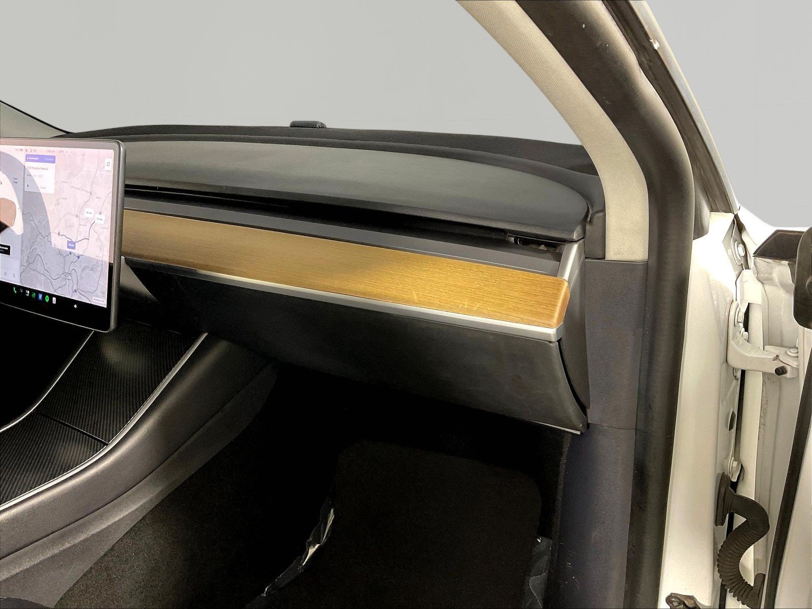 Used 2020 Tesla Model Y Long Range AWD/4WD image 24