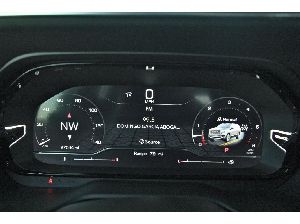 Used 2024 GMC Yukon Denali AWD/4WD image 14