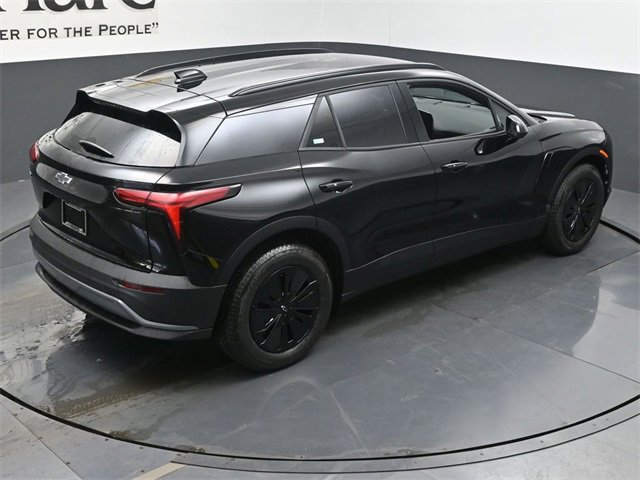 New 2026 Chevrolet Blazer EV LT image 18