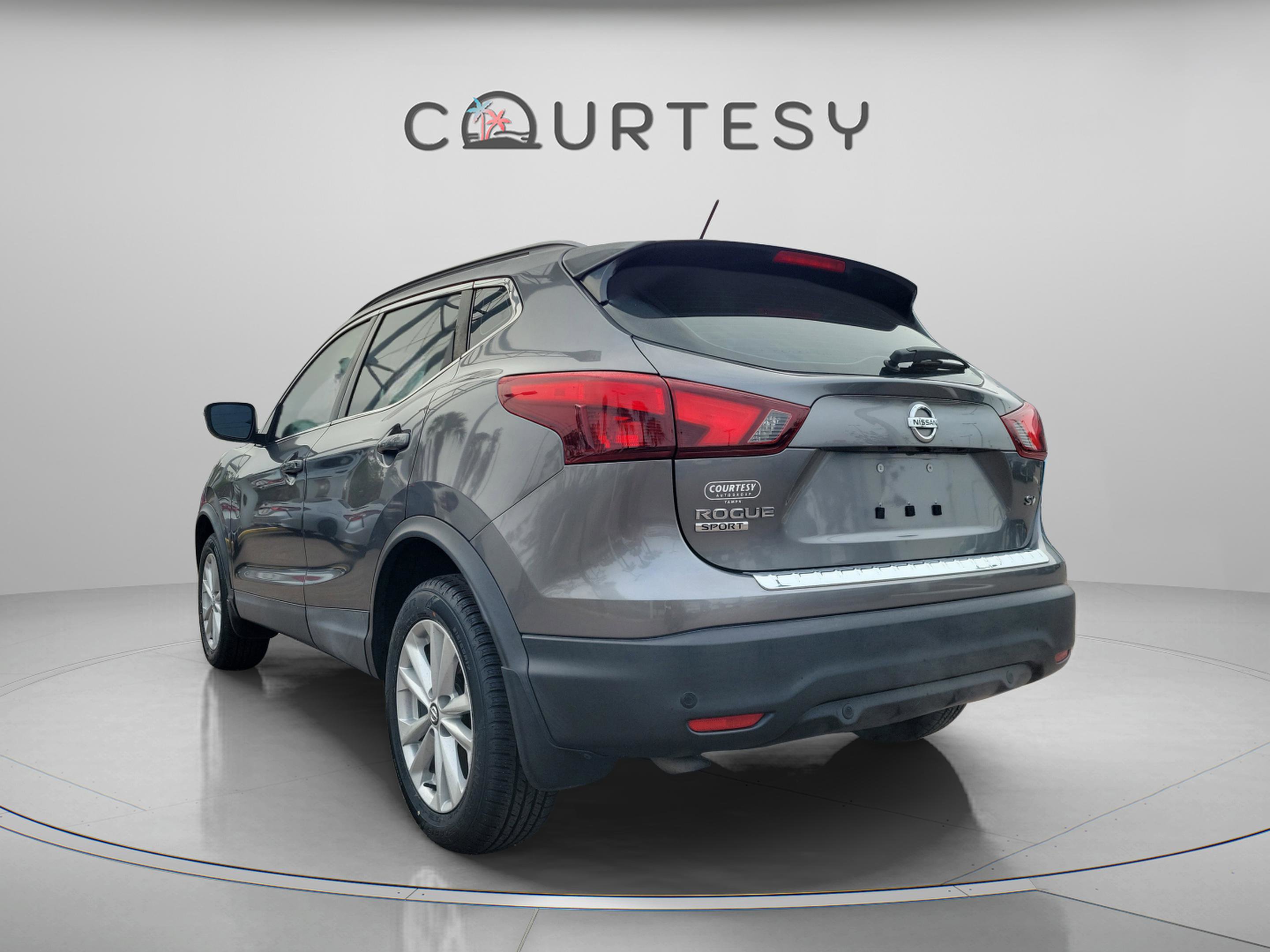 Used 2019 Nissan Rogue Sport SV video 2