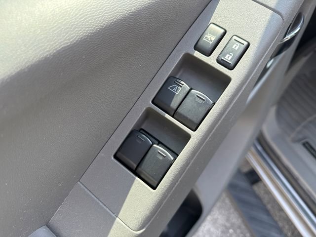 Used 2020 Nissan Frontier SV w/ Midnight Edition Floor Mats AWD/4WD image 20