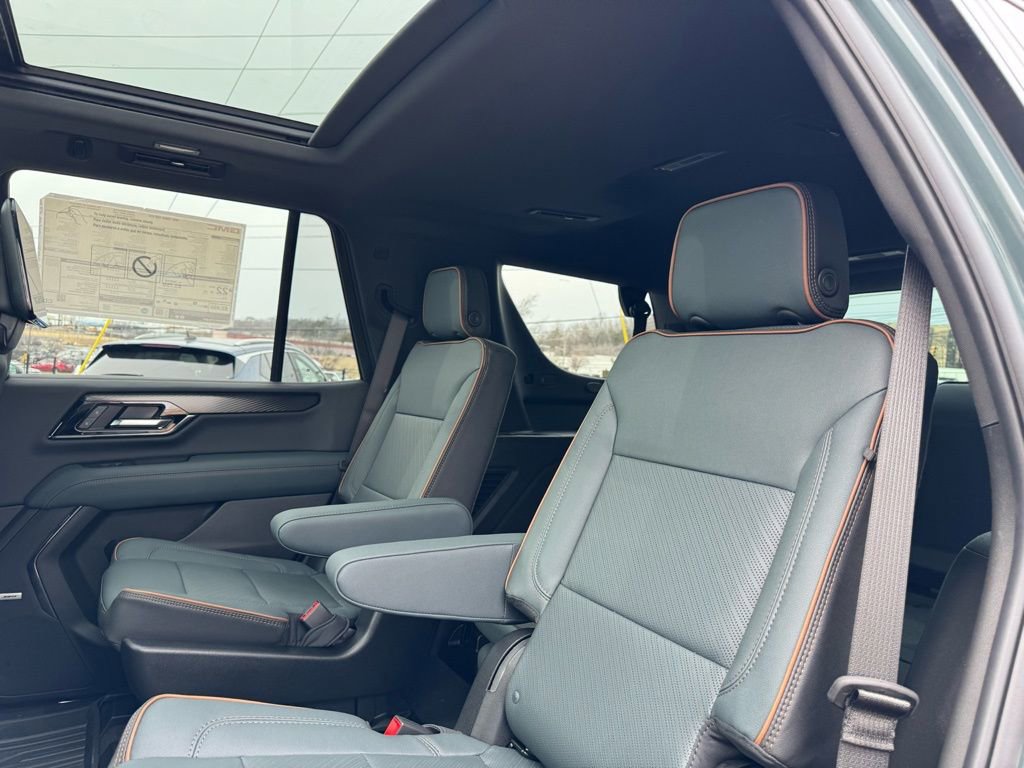 New 2026 GMC Yukon AT4 w/ AT4 Premium Plus Package image 36