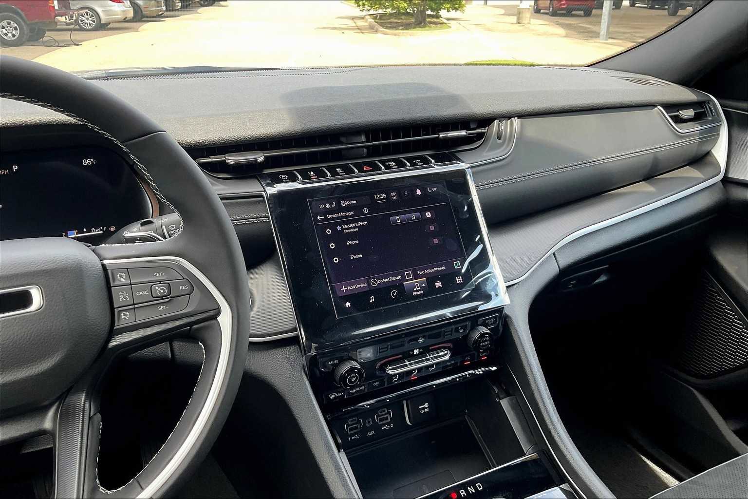 New 2025 Jeep Grand Cherokee L Altitude image 6