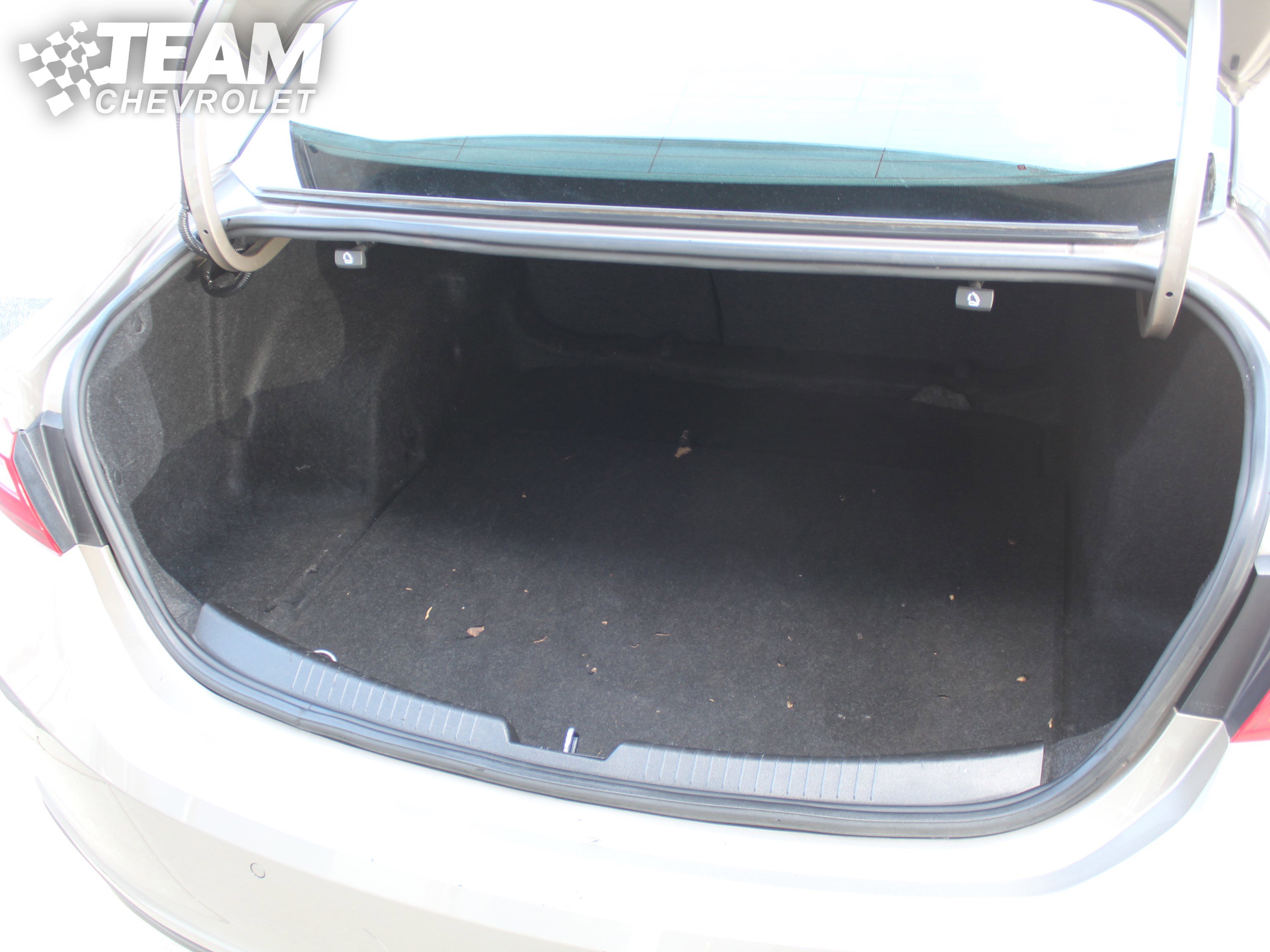 Used 2024 Chevrolet Malibu LT FWD image 29
