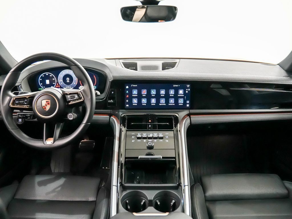 Used 2025 Porsche Panamera 4 image 19